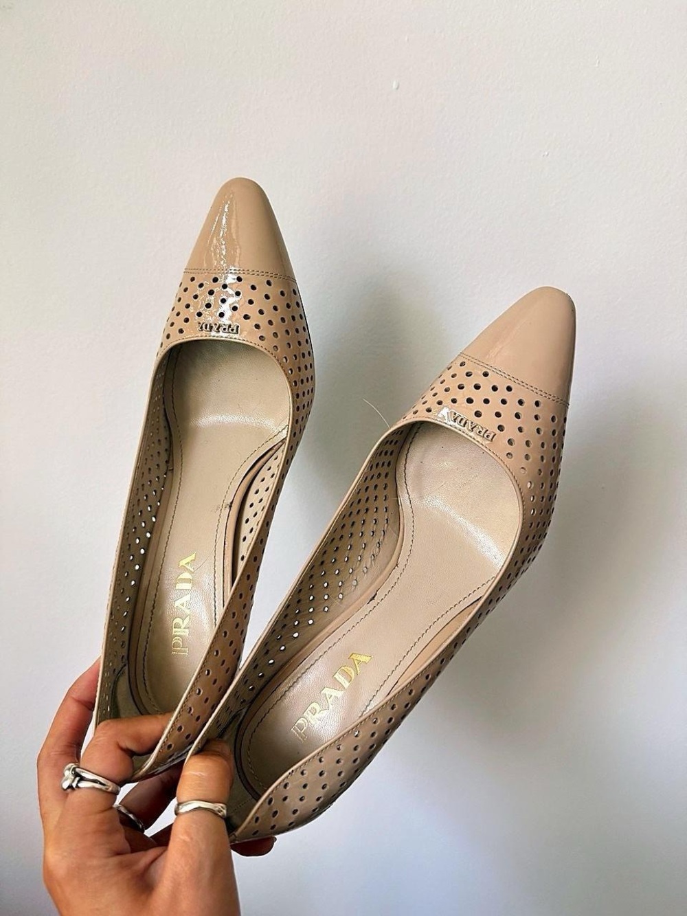 PRADA Women's Nude Perforated Pointed-Toe Heels size 7.5 US - Picture 2 of 8